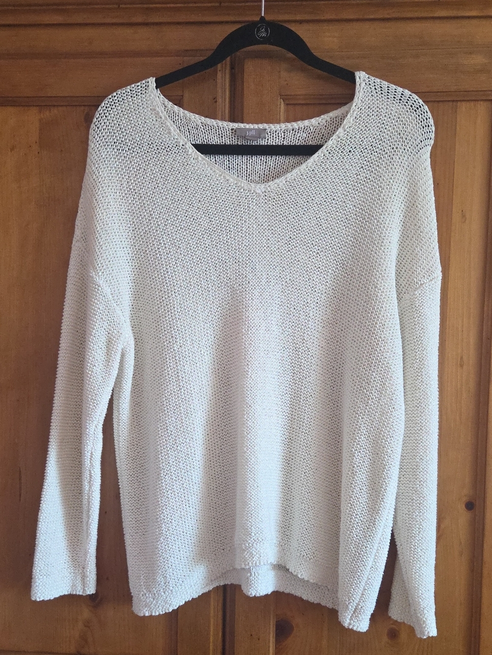 J. Jill Cream V-Neck Lightweight Knit Sweater